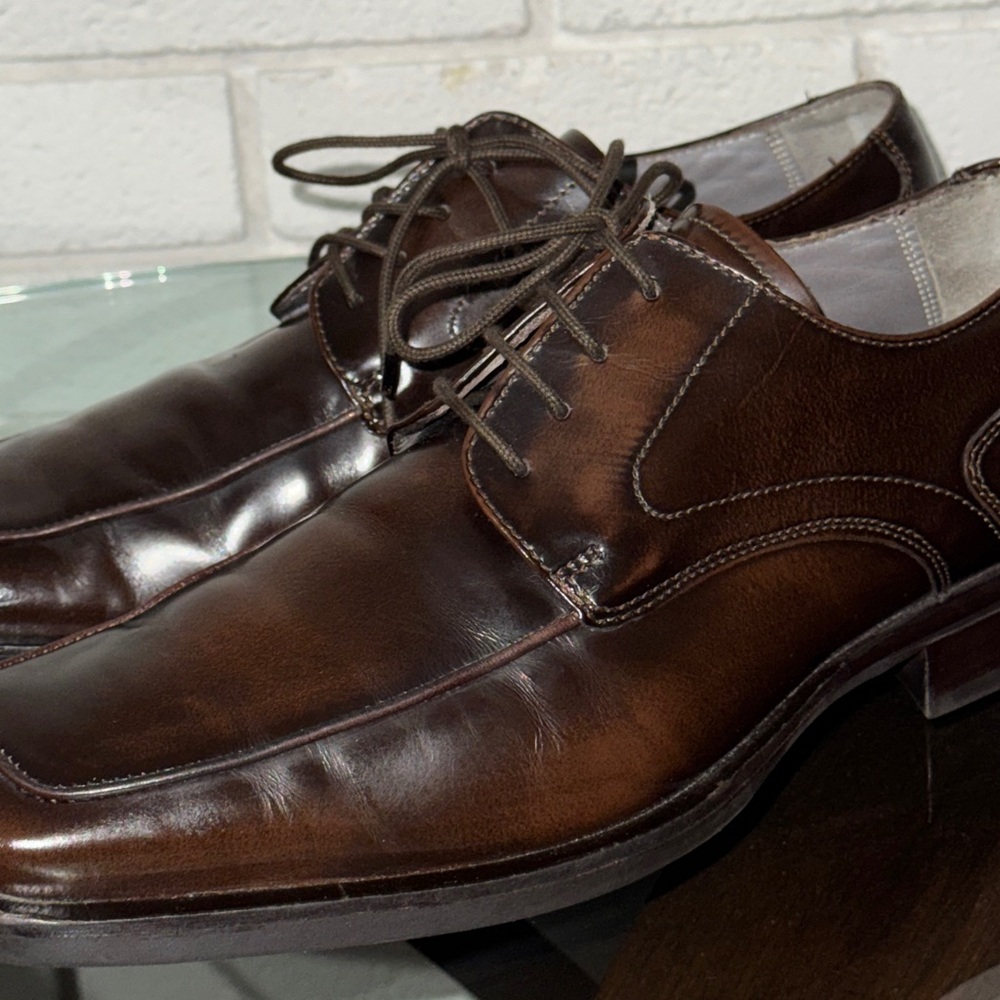 Kenneth Cole Men’s Dress Shoes – Size 9 – Brown Leather – Silver Technology